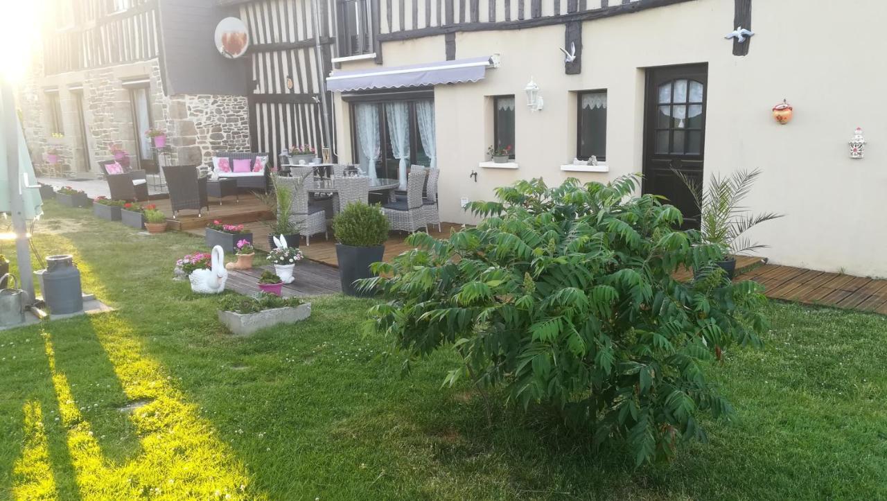 La Gerbaudiere Chambres&Table D Hotes Proche Mont Saint Michel Cuisine Maison Notre-Dame-du-Touchet Exterior foto